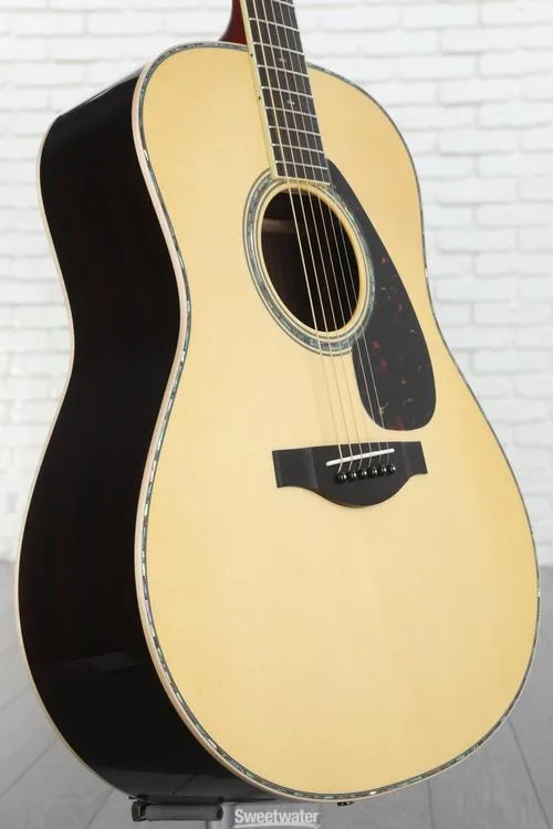 Yamaha LL16D ARE Original Jumbo - Natural