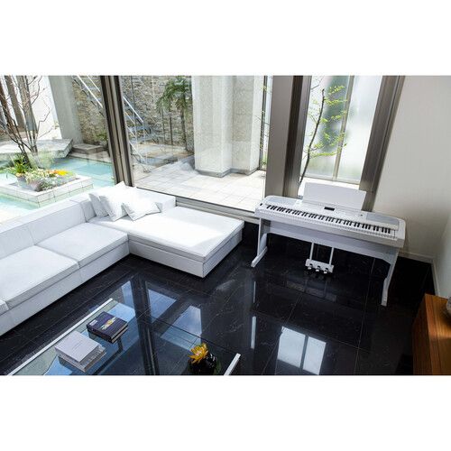 야마하 Yamaha DGX-670 88-Key Portable Digital Grand Piano with Speakers (White)