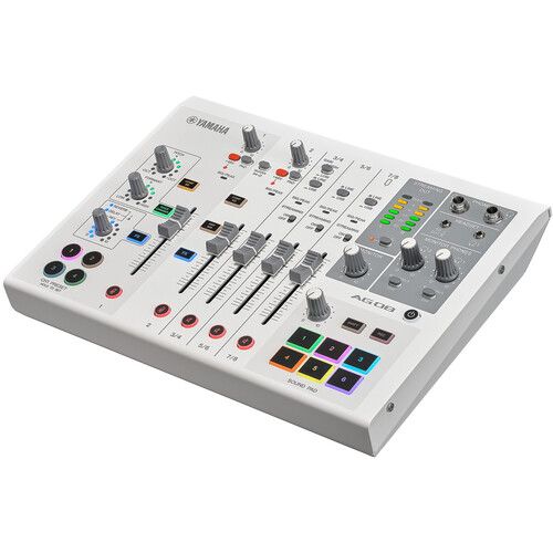 야마하 Yamaha AG08 All-In-One 8-Channel Streaming Station (White)