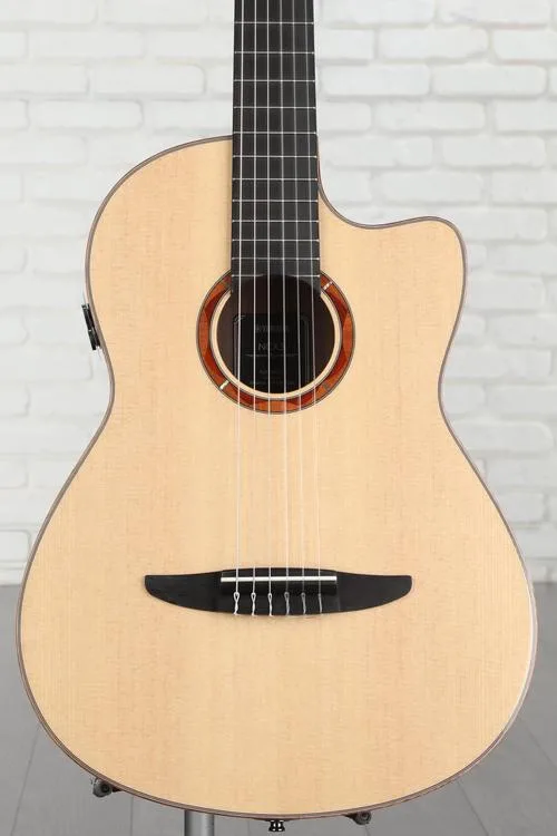 야마하 Yamaha NCX3 Acoustic/Electric Nylon String Guitar