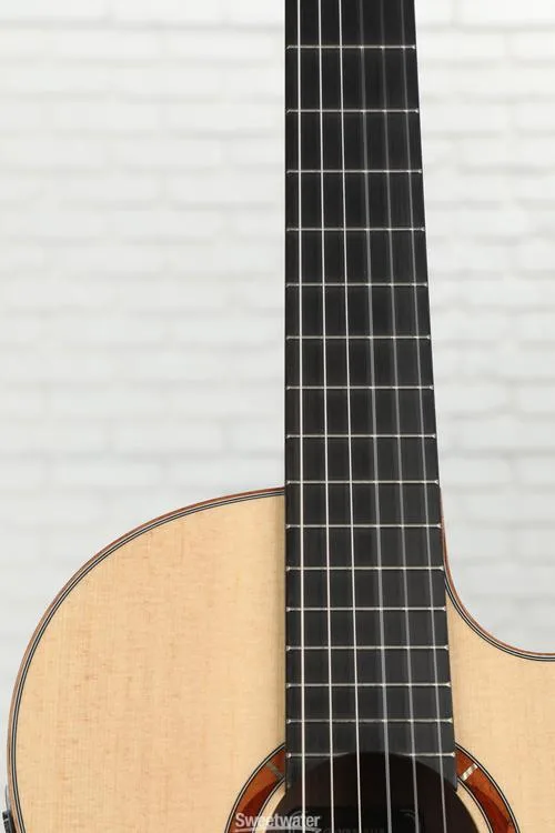 야마하 Yamaha NCX3 Acoustic/Electric Nylon String Guitar