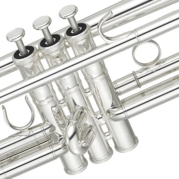 야마하 Yamaha YTR-8345II Xeno Professional Bb Trumpet - Large Bore - Gold Brass Bell - Silver Plated