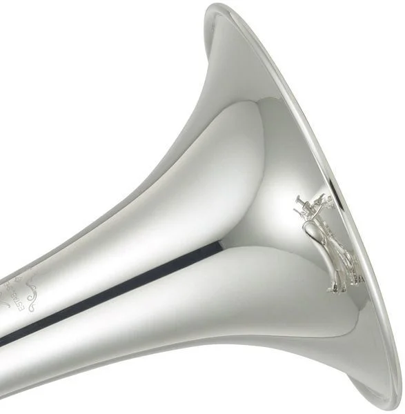 야마하 Yamaha YTR-8345II Xeno Professional Bb Trumpet - Large Bore - Gold Brass Bell - Silver Plated