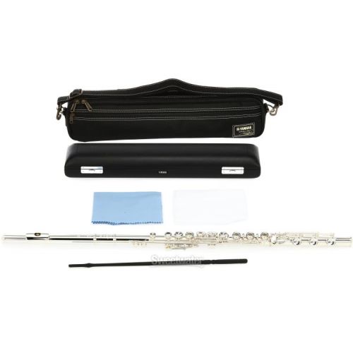 야마하 Yamaha YFL-677H Professional Flute - Split E and Gizmo Key