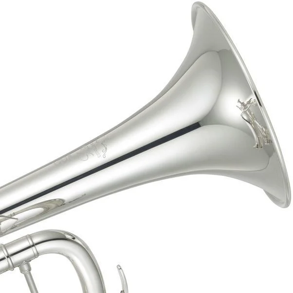 야마하 Yamaha YTR-8335IIS Xeno Professional Bb Trumpet - Silver Plated