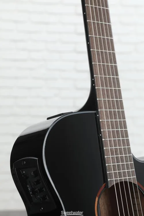 야마하 Yamaha NTX1 Nylon String Acoustic-Electric Guitar - Black Demo