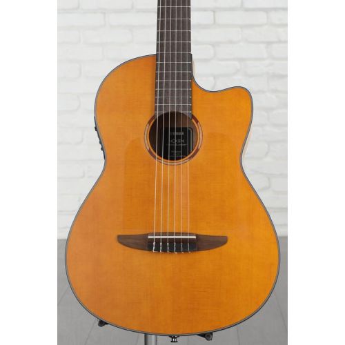 야마하 Yamaha NCX1FM Acoustic/Electric Nylon String Guitar Demo