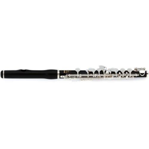 야마하 Yamaha YPC-62R Professional Piccolo with Silver-plated Keys and Wave-style Headjoint