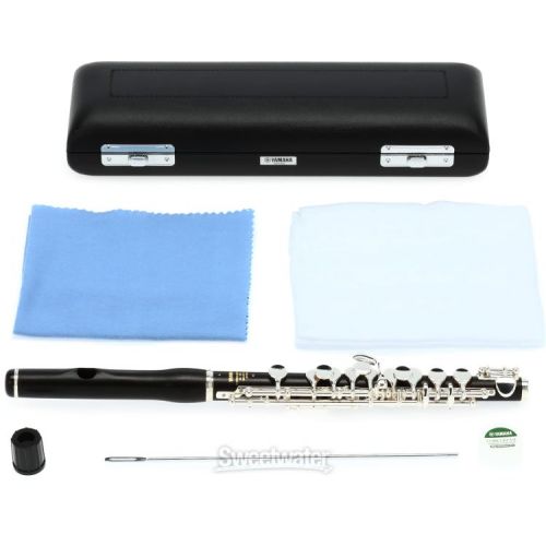 야마하 Yamaha YPC-62R Professional Piccolo with Silver-plated Keys and Wave-style Headjoint