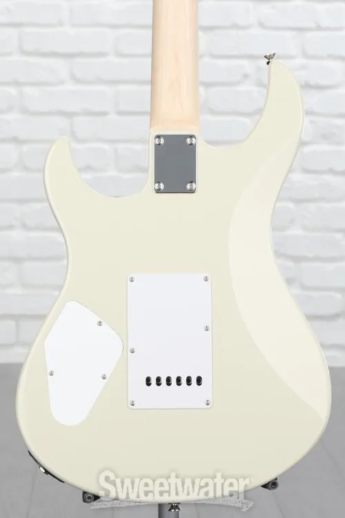 야마하 Yamaha PAC112V Pacifica Electric Guitar - Vintage White