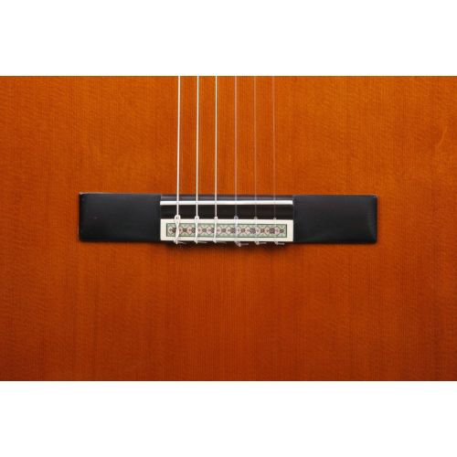 야마하 Yamaha GC12 Handcrafted Classical Guitar Cedar
