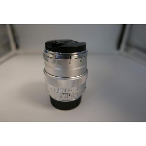  Zeiss Distagon T* 35mm f1.4 ZM Mount Lens (Silver)