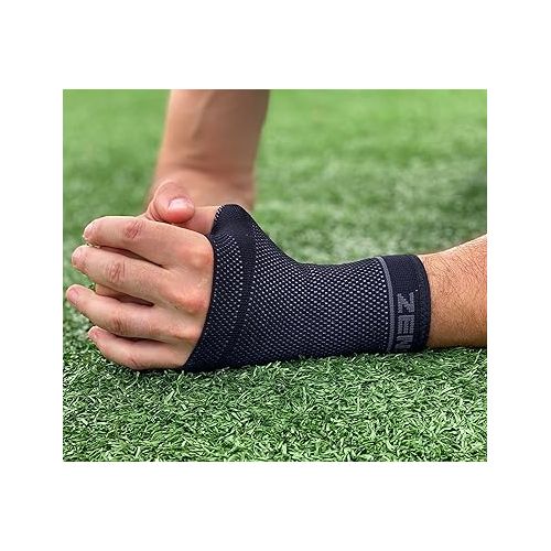  Zensah Compression Wrist Support - Wrist Sleeve for Wrist Pain, Carpal Tunnel - Wrist Support - Wrist Brace (Small, Black/Grey)