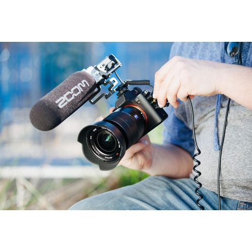  Zoom F1-SP On-Camera Microphone and Recorder, Audio for Video Recorder, Records to SD Card, Outputs to Camera, Battery Powered, Includes Shotgun Microphone