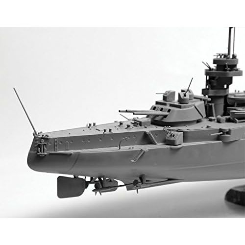  Zvezda Models 1350 Soviet WWII Battleship MARAT Model Kit