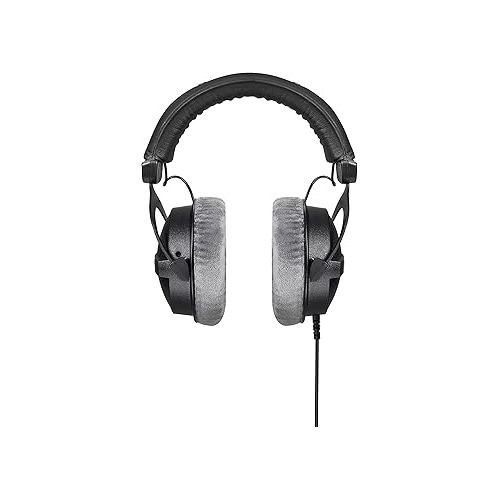  beyerdynamic DT 770 PRO 80 Ohm Over-Ear Studio Headphones in Gray. Enclosed design, wired for professional recording and monitoring