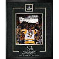 Frameworth Sidney Crosby - 16x20 Replica Signature Frame 2017 Stanley Cup