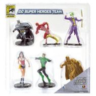 Monogram International SDCC 2013 Monogram Exclusive Set of 6 DC Universe PVC 2.75” Figures: Heroes and Villains Include: Batman, Flash, the Joker, Wonder Woman, the Green Lantern and an Exclusive Gold Su