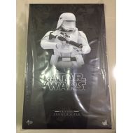 Hot Toys MMS 321 Star Wars Episode VII Force Awakens First Order Snowtrooper NEW