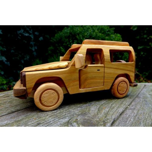 Handmade Mercedes Jeep 4x4, wooden model, very high quality, perfect for gift, collector
