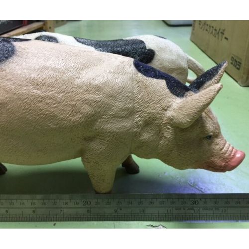  Na PIGGY ZONE 35CM SUPER BIG GIANT JUMBO SIZE PLASTIC HOG AND FEMALE FARM PIG TOY