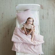 /MagicLinen Linen girl bedding set in Light Pink. Washed linen bedding for babies, toddlers, kids. Nursery crib bedding.