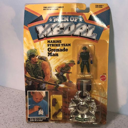  UNIQUETREASUREFREAK 1988 MEN OF MEDAL Mattel vintage toy action figure military moc sealed clip on belt badge worlds toughest troop marine strike grenade man