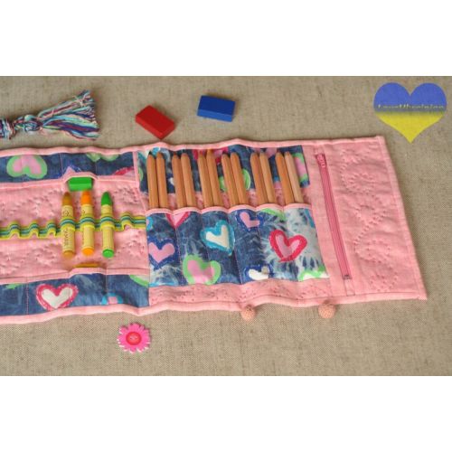  LoveUkrainian Crayon Roll, Montessori School, Crayon Holder, Waldorf Crayon Roll, Crayon Wallet, Crayon Tote, Crayon Gift, 2-in-1 Crayon and Pencil Roll