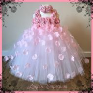 /AngelsEmporiumTutus Beautiful Baby Pink Pale Pink Light Pink Flower Girl Tutu Dress Embellished with Petals. Bridesmaids Weddings Christening Special Occasions.