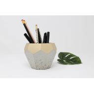 GemPotsCo Concrete Metallic Geode Pot - Geometric Pencil Holder or Planter - 3 3/4 Tall - Faceted Diamond Shape - Rose Gold, Copper or Other Color