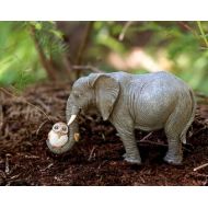 MiniaturExpressions Elephant Hugging Owl - Miniature Fairy Garden Supply