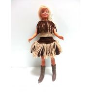 /Cowgirl Laiko International Doll 1993 Vintage IT904 FRBD4 DeAnnasAttic