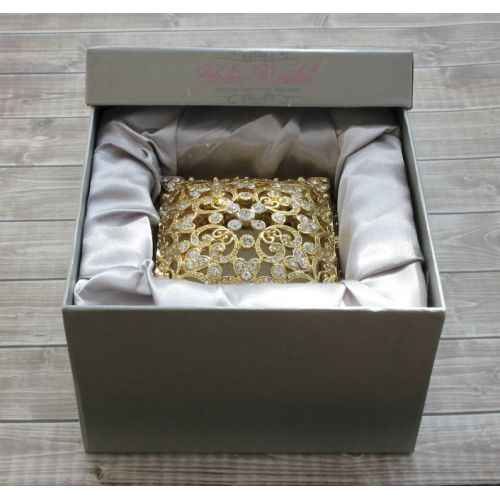  YolisBridal FAST Shipping!! Beautiful Swarovski Crystal Box, Wedding Ring Box, Wedding Arras, includes the 13 coins, Unity Coins, Arras, Arras de Boda