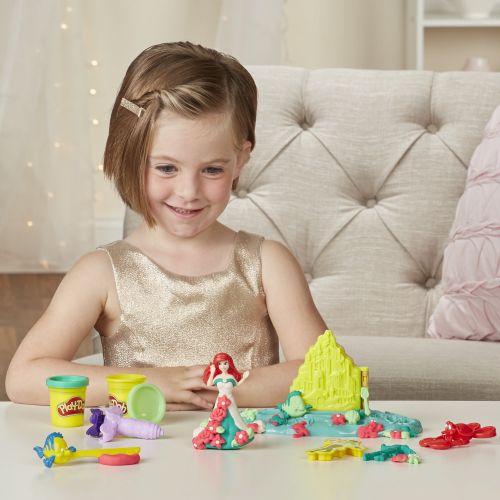  Play-Doh Disney Under The Sea Wedding with Ariel & 4 Cans of Dough