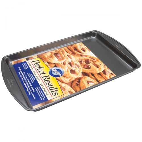 Wilton Perfect Results Cookie Pan, Large, 17.25 x 11.5 in.