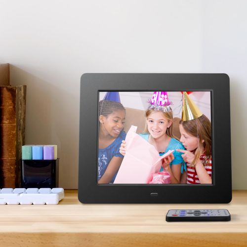  Aluratek 8 Digital Photo Frame with 512MB Built-In Memory (800 x 600 resolution, 4:3 Aspect Ratio)