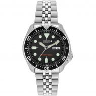 Seiko Mens SKX007K2 Diver Day and Date Black Stainless Steel Watch by Seiko