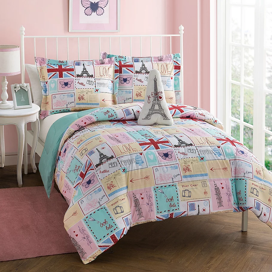 Bonjour Reversible Comforter Set in PinkSpa