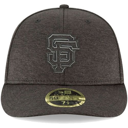  Men's San Francisco Giants New Era Black 2018 Clubhouse Collection Low Profile 59FIFTY Fitted Hat