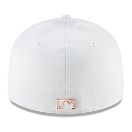  Mens Baltimore Orioles New Era White 2018 Clubhouse Collection Low Profile 59FIFTY Fitted Hat