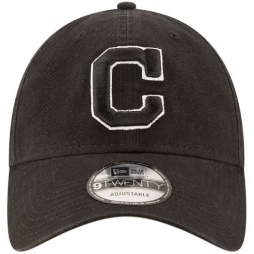  Men's Cleveland Indians New Era Black Core Classic Twill 9TWENTY Adjustable Hat
