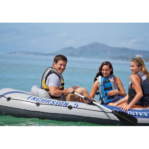 인텍스 Intex Excursion 5 Person Inflatable Fishing Boat Set with 2 Oars, Air Pump & Bag