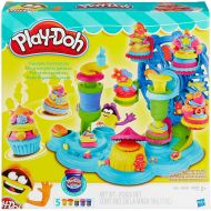 Play-Doh Cupcake Celebration Food Set with 5 Cans of Dough