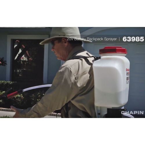  Chapin Sprayer 63985 4-Gallon Wide Mouth 20V Battery Backpack Sprayer Powered by Black & Decker