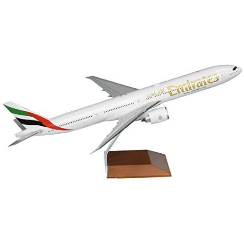  Gemini200 Emirates B777-300Er Airplane Model (1:200 Scale)