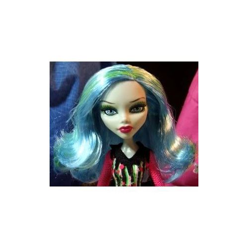  Toy / Game Lovely Monster High Roller Maze Ghoulia Yelps Doll - Skultimate Outfit Complete With Helmet by 4KIDS