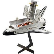 Hasegawa 1200 Hubble Space Telescope & Space Shuttle Orbiter with Astronauts Model Kit(Japan Import)