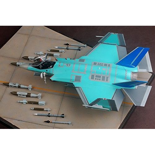  KH80132 1:48 Kitty Hawk F-35C Lightning II [MODEL BUILDING KIT]