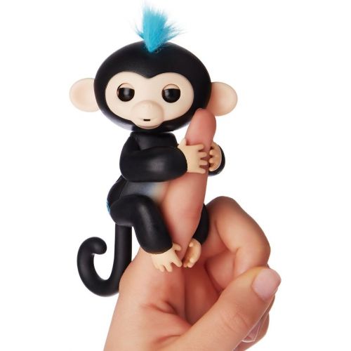  [아마존베스트]Fingerlings - Interactive Baby Monkey - Finn (Black with Blue Hair) By WowWee