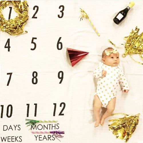  BATZkids Muslin Yearly Milestone Blanket- Days, Weeks, Months and Years